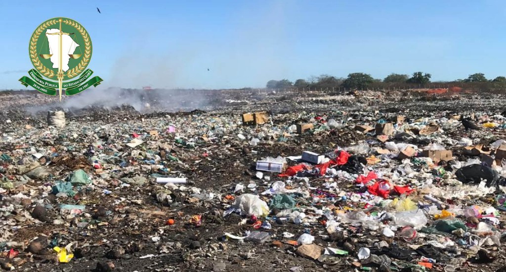 Defensoria realiza acordo para diminuir a quantidade de resíduos inflamáveis no lixão em Russas