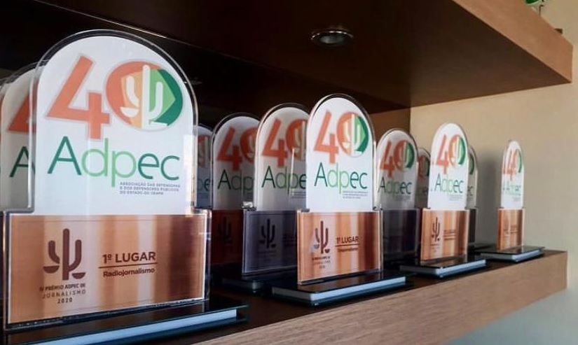 Prêmio ADPEC de Jornalismo terá transmissão virtual para o anúncio dos 16 vencedores