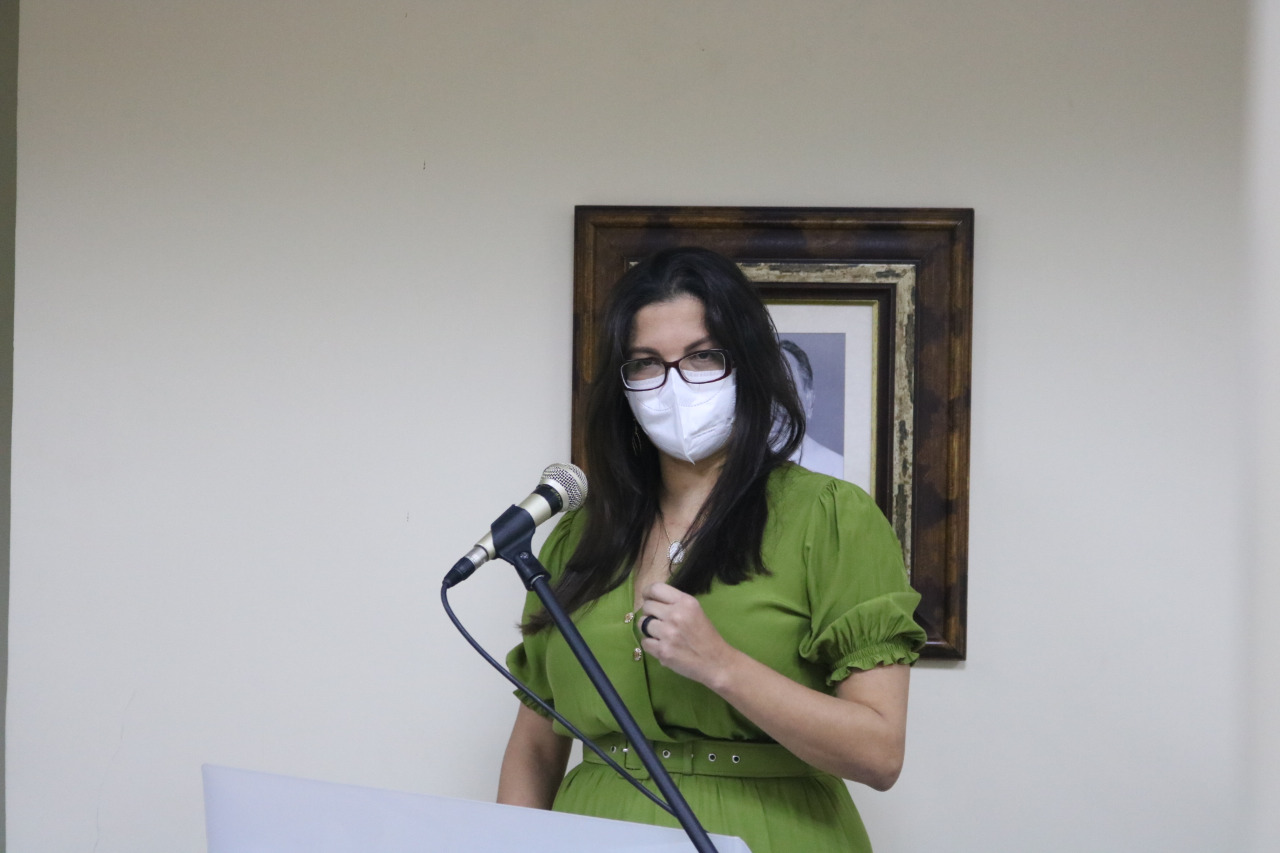 Defensora geral enaltece atuação da DPCE na pandemia e confirma concurso público em sessão solene na Assembleia