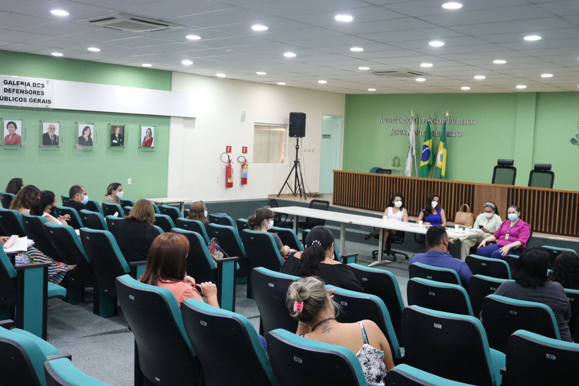 Nadij realiza reunião com equipes dos abrigos e Previdência Social para ver fluxos do BPC