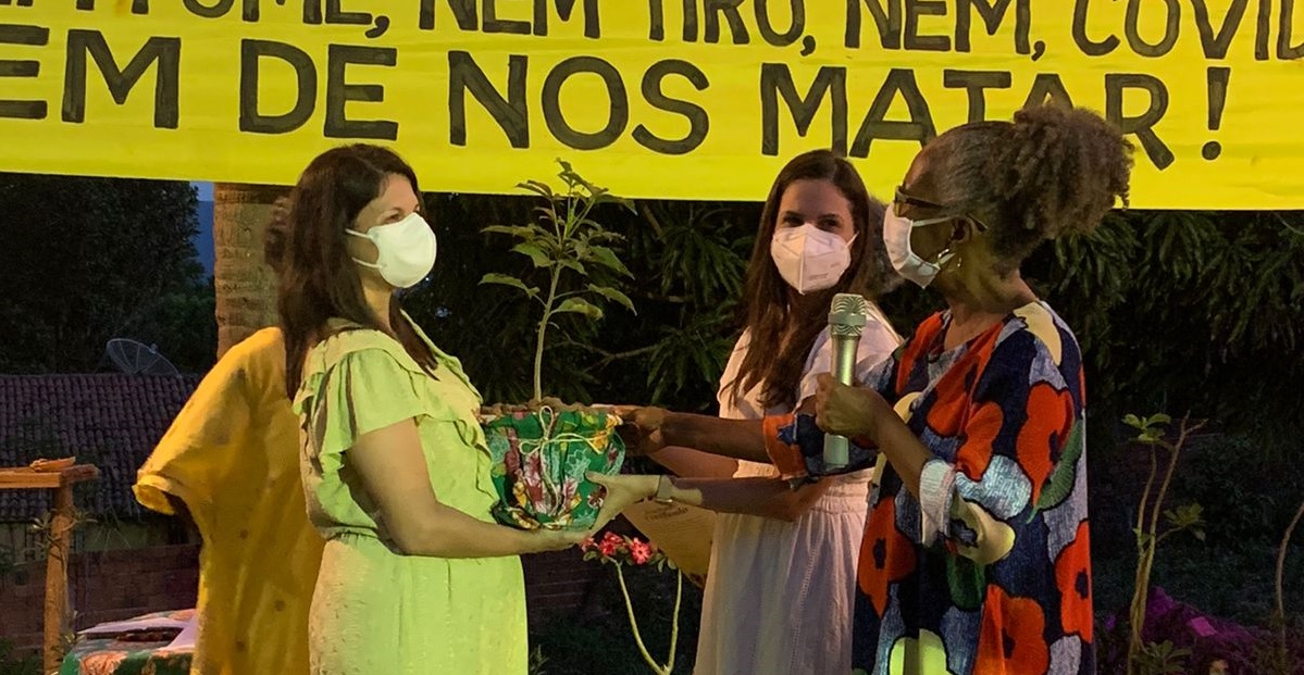 Posse Popular de Elizabeth Chagas é marcada pelo florescer do baobá, a árvore negra da vida e da resistência