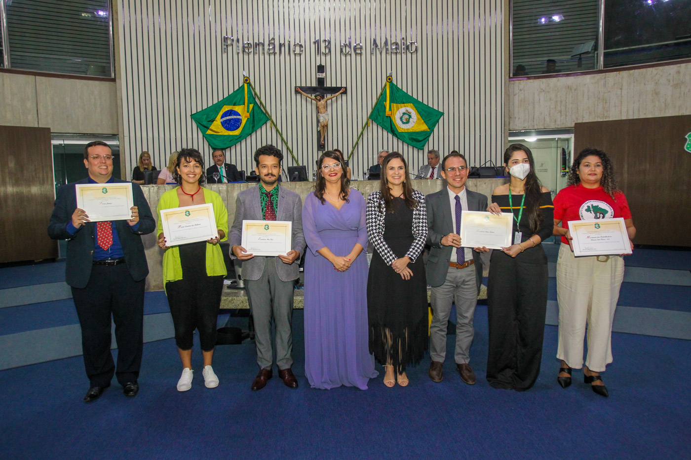 Defensoria homenageia movimentos sociais em sessão solene comemorativa na ALCE