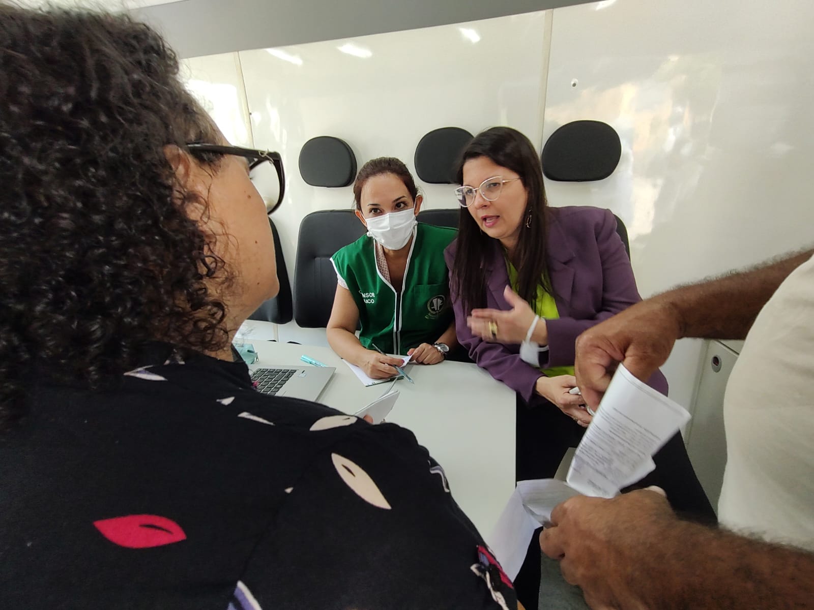População do bairro Ancuri é atendida pela Defensoria Pública durante força-tarefa de serviços do projeto Acolher