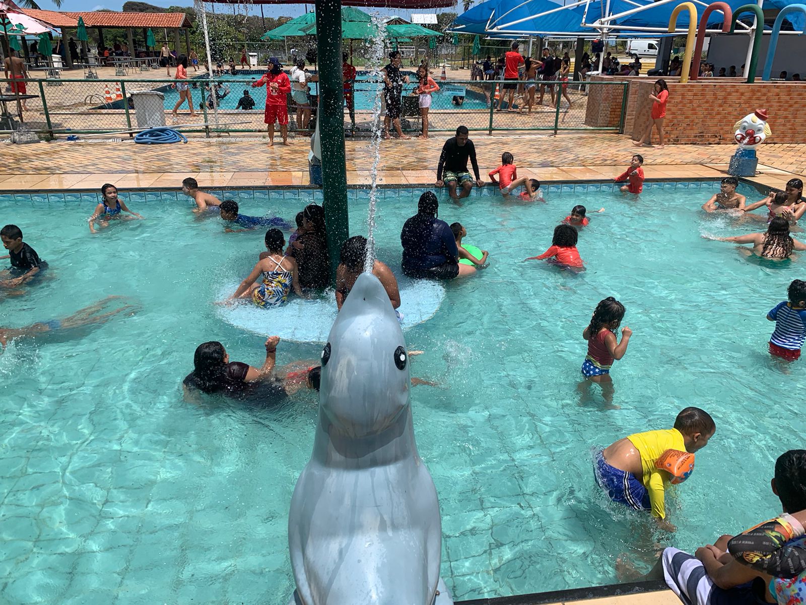 Crianças e adolescentes acolhidos em abrigos públicos têm manhã de lazer em Iparana