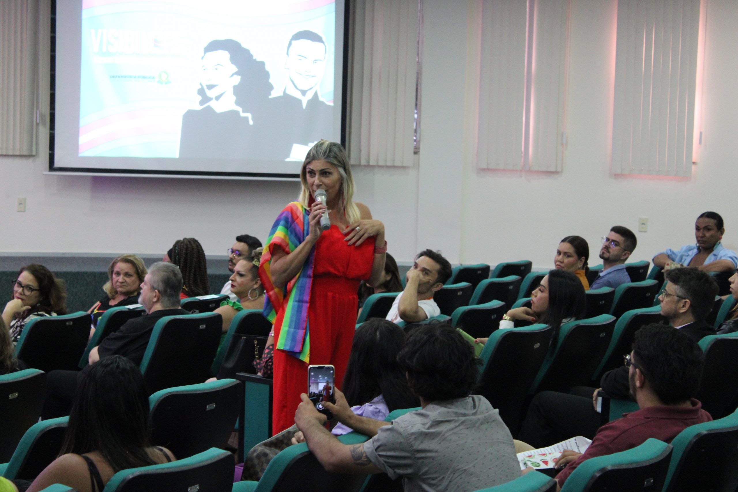 “Quanto mais privilégio você dorme, mais você deveria acordar com a responsabilidade da mudança”