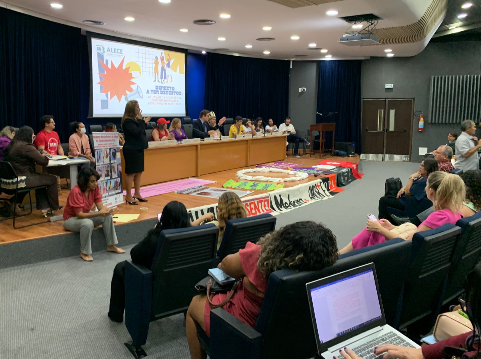 Defensoria marca presença em seminário sobre direitos humanos na Assembleia Legislativa