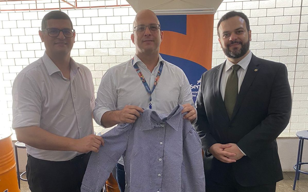 Parceria entre Defensoria Pública e Senac de Sobral garante doação de roupas para pessoas presas na região Norte