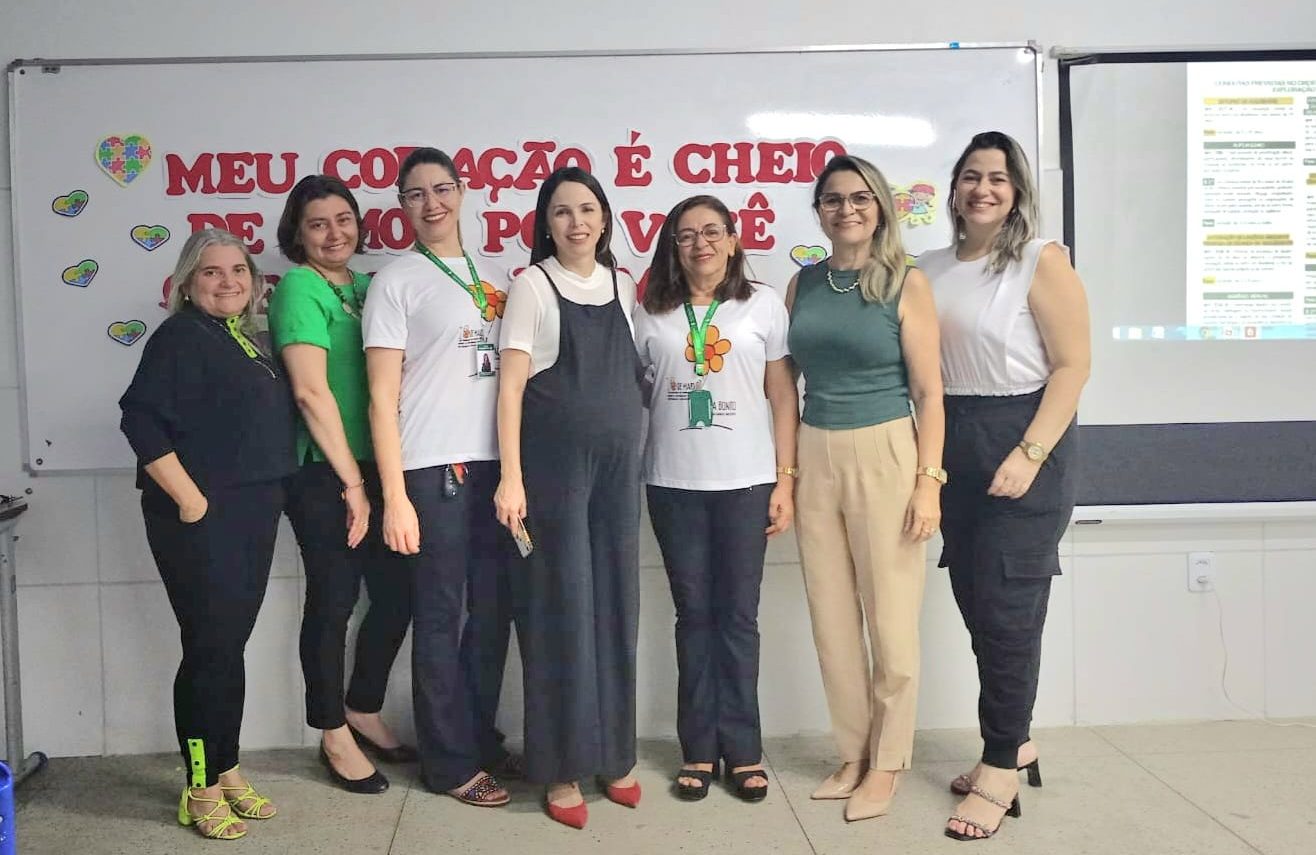Defensoria visita escola em Juazeiro e promove palestra sobre  o combate à exploração sexual de crianças e adolescentes