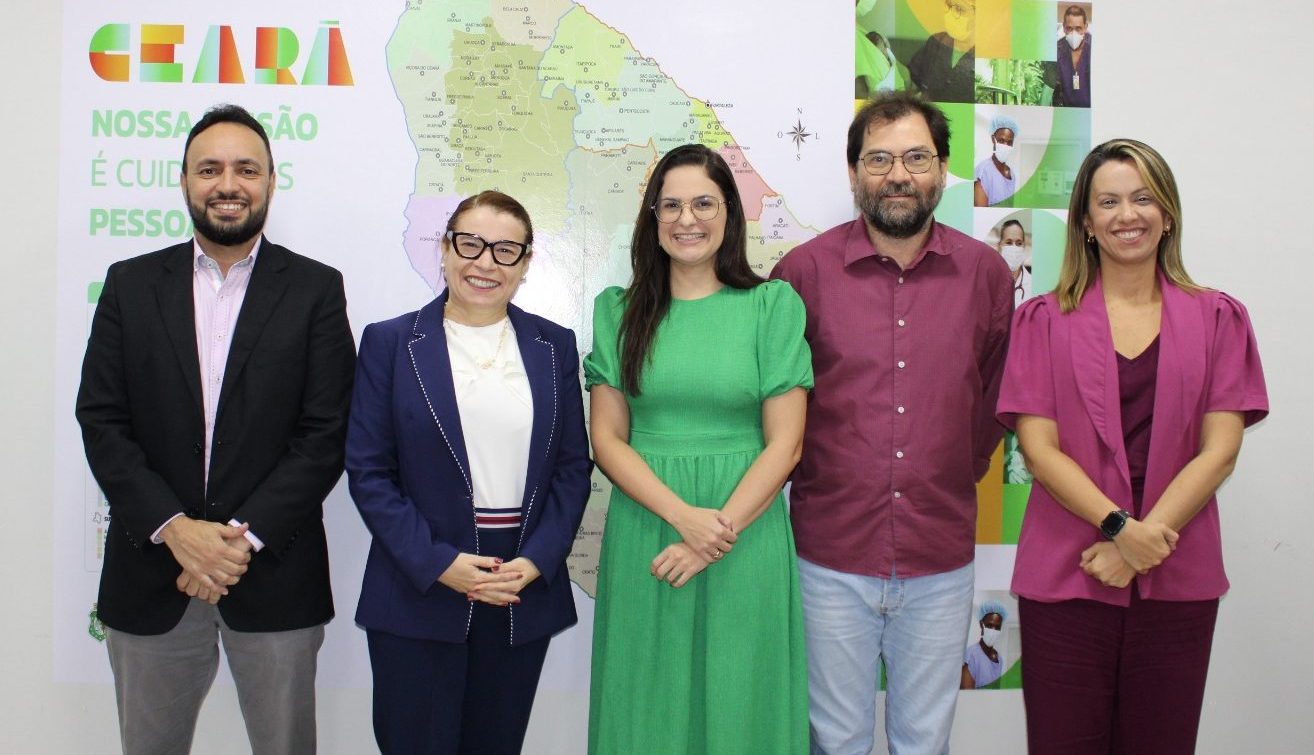 Reunião entre Defensoria e Secretaria de Saúde debate demandas da população e firma parceria para realização de mutirão de paternidade