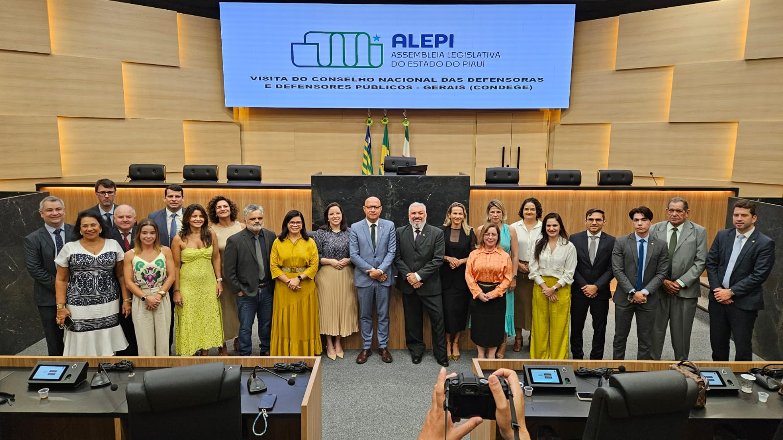 Conselho Nacional de Defensoras(es) Gerais é recebido na Assembleia Legislativa do Piauí