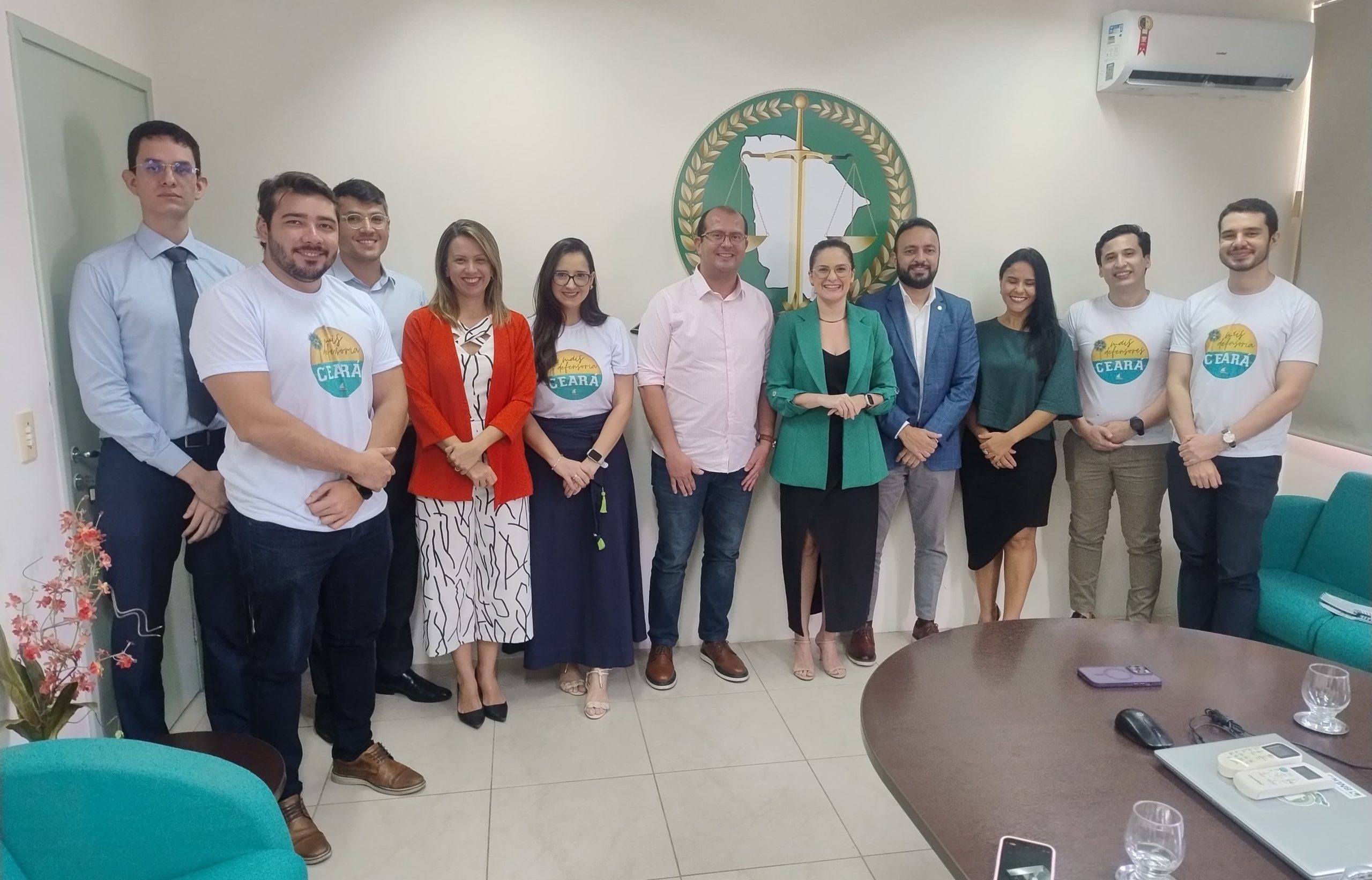 Defensoria Geral recebe comissão de candidatos aprovados no concurso para novos membros da instituição