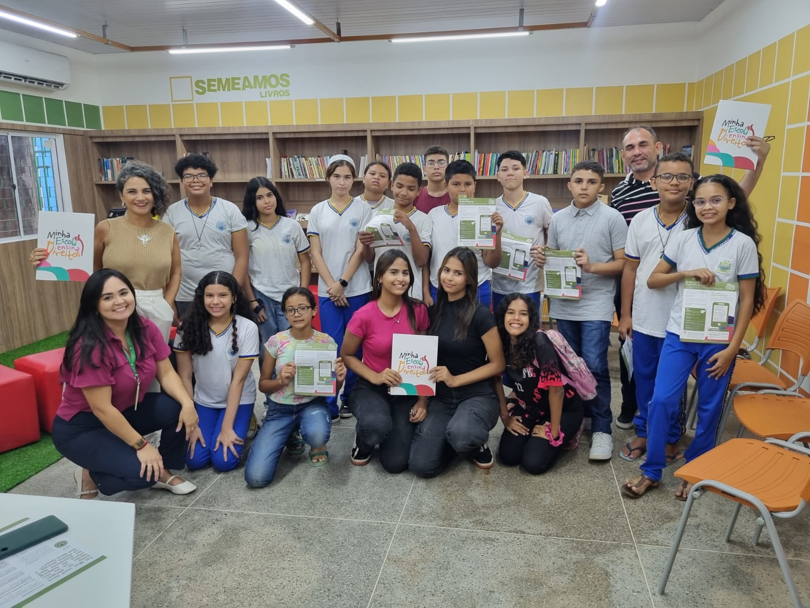 Projeto “Minha Escola Ensina Direitos” debate bullying e cyberbullying com estudantes de cinco municípios em abril