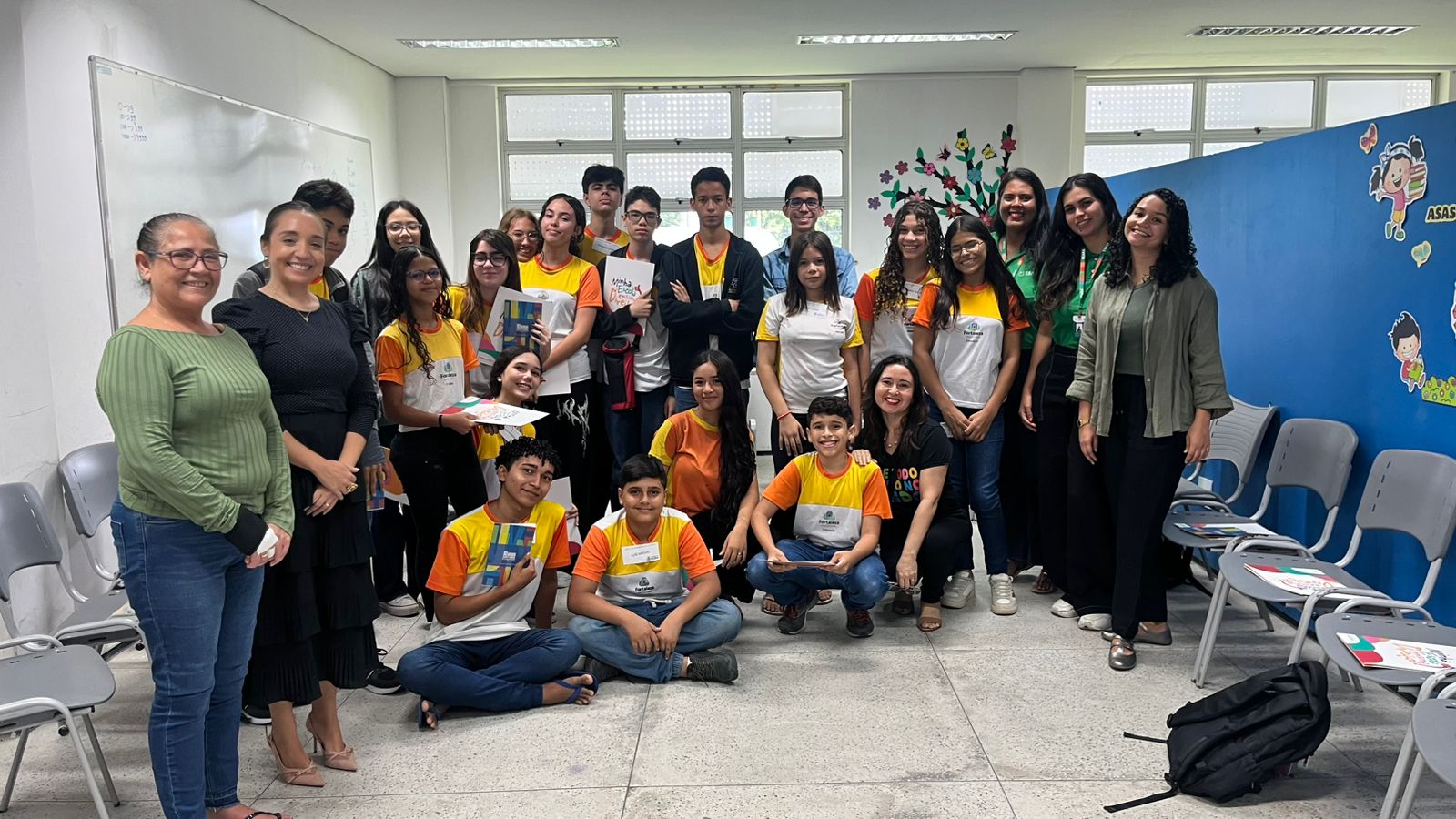 Minha Escola Ensina Direitos aborda o tema direito à defesa gratuita
