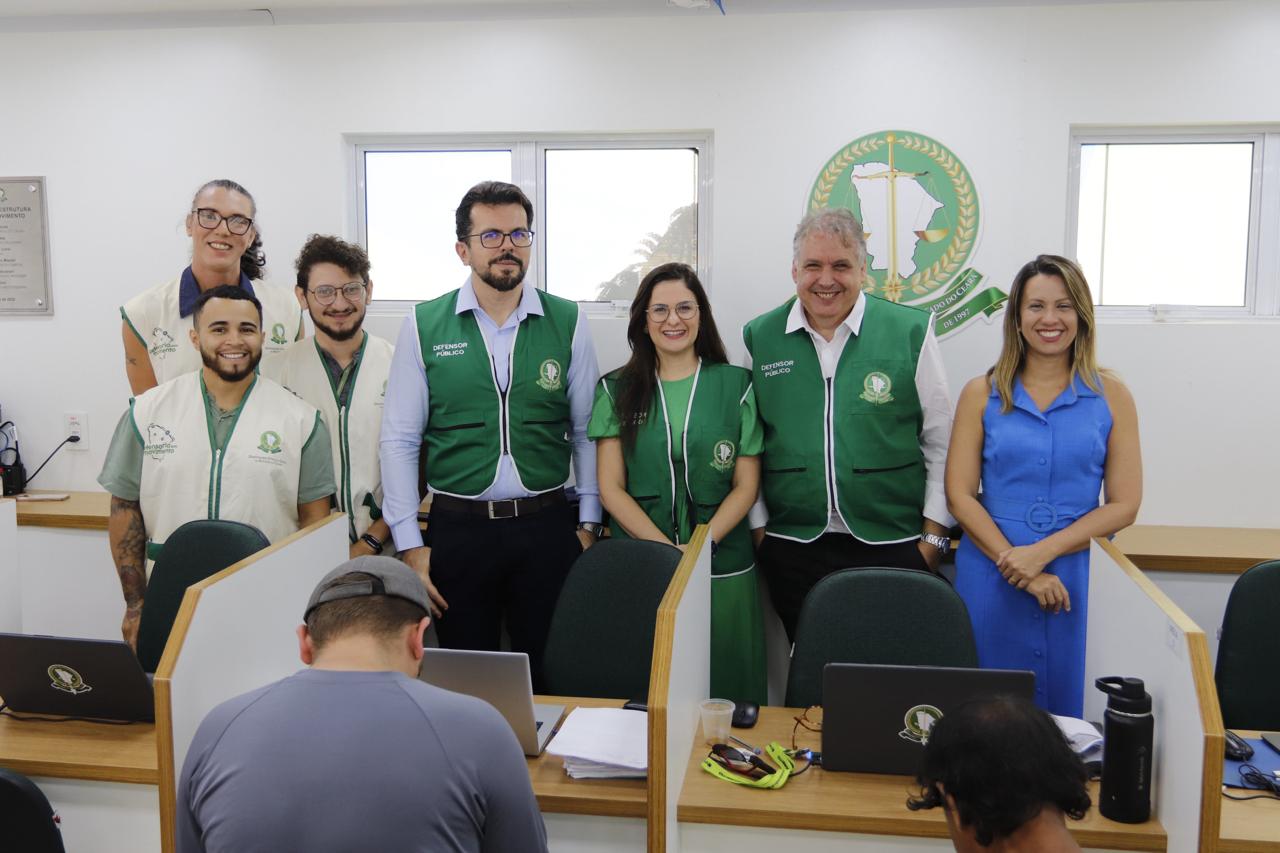 Defensoria em Movimento leva atendimento jurídico gratuito à população de Viçosa do Ceará