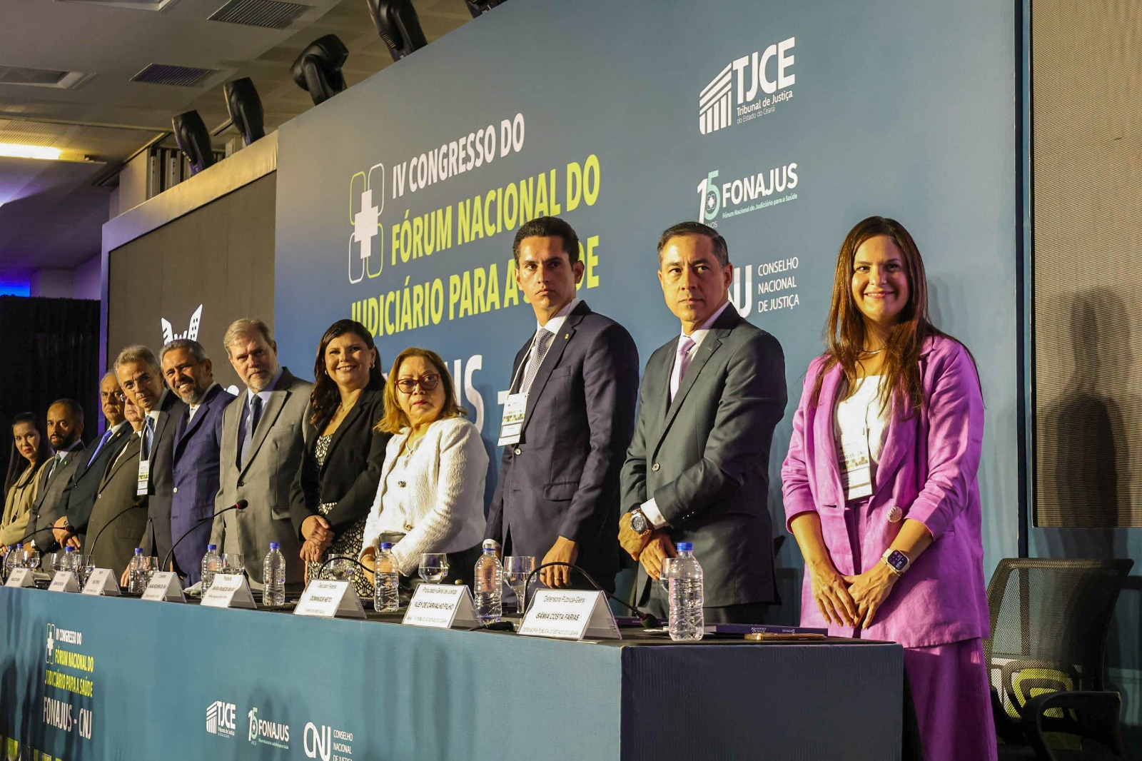 Defensora-geral do Ceará participa do FONAJUS 2025 e aborda desafios da Defensoria Pública diante do Tema 1234 do STF