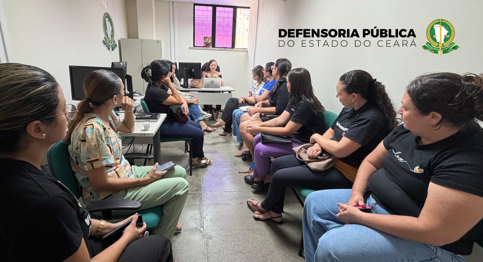Grupo de mães atípicas procura Defensoria Pública após descredenciamento de clínica local pelo plano de saúde