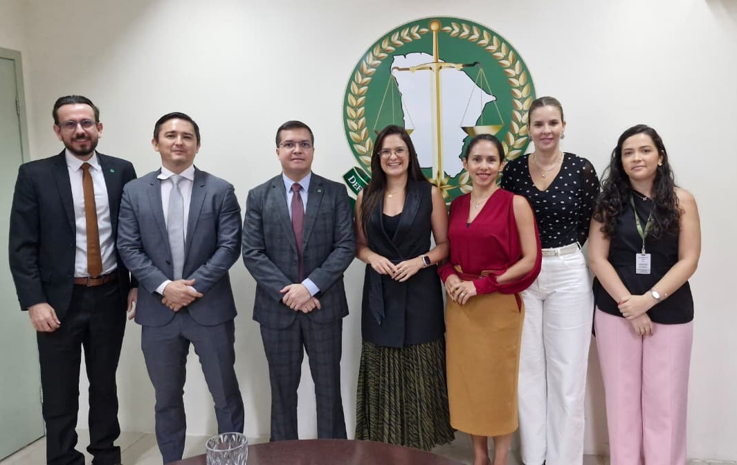 Defensorias do Ceará e da União alinham fluxo para ampliar atendimento a pessoas refugiadas
