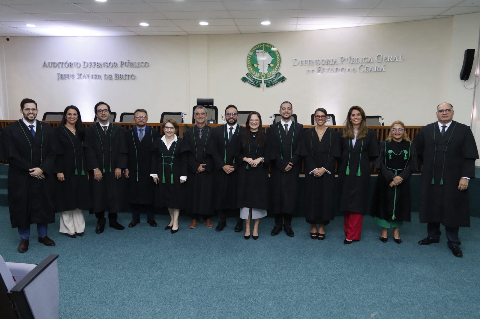 Dois novos defensores tomam posse e quatro membros chegam ao Segundo Grau na DPCE