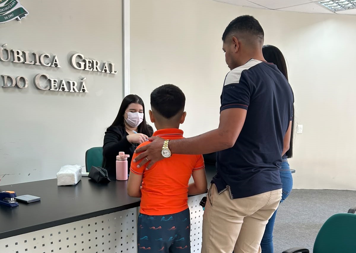 Exercício de afetividade: Mutirão Meu Pai Tem Nome reconhece e cria vínculos entre pais e filhos em Fortaleza